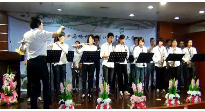 “德扑之星杯”浙江省大学生日语演讲比赛—日本流行歌曲进行的中日国际文化交流
