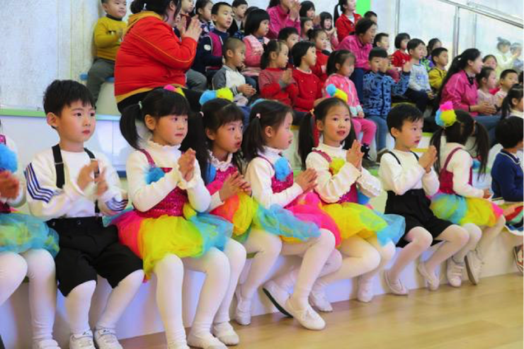 音乐之声暖寒冬 德扑之星乐器捐赠爱心行动走进中国儿童中心艺术宫