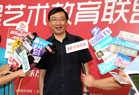 以科技之力，筑艺术传承之魂<br />：馗咝Ｔ冻桃帐踅逃似舳鞘皆猜淠