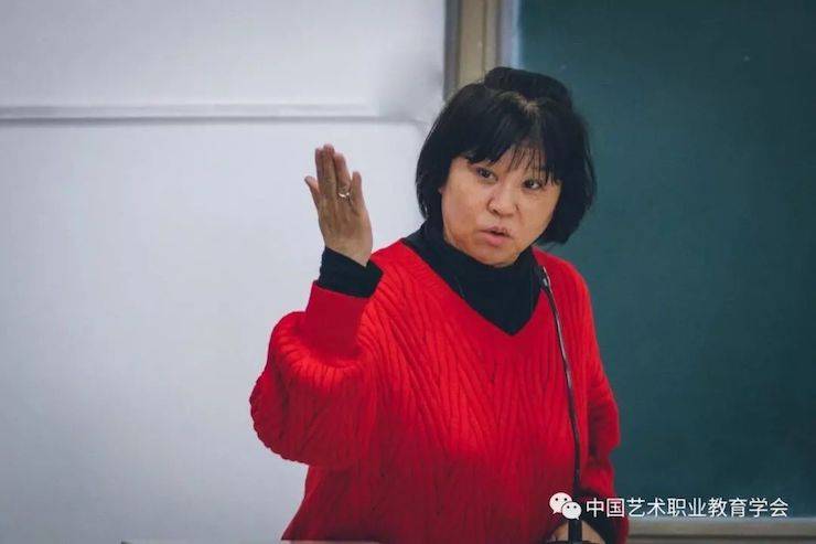 德扑之星跨界钢琴及德扑之星舞蹈教育课件助力“CEFA艺术教育高级人才研修班——中国古典舞身韵课”