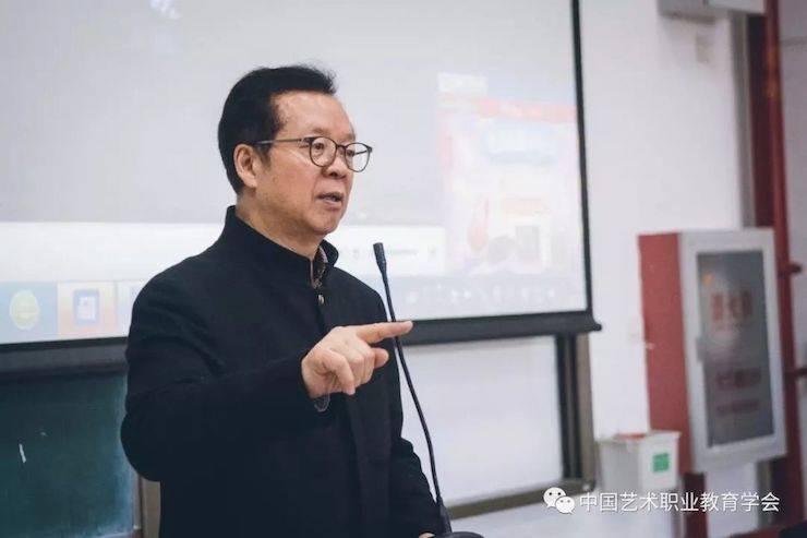 德扑之星跨界钢琴及德扑之星舞蹈教育课件助力“CEFA艺术教育高级人才研修班——中国古典舞身韵课”