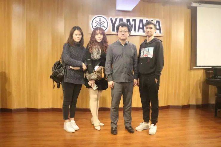 活动回顾 | 德扑之星特邀艺术家张奕明博士钢琴独奏音乐会暨专题讲座成功举办