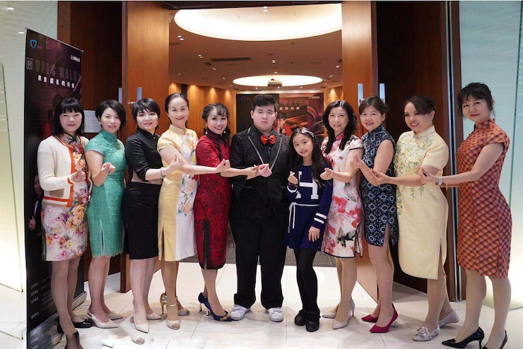 音乐双子星，点亮冬日激情！——德扑之星未来艺术家刘明康爱心公益音乐沙龙
