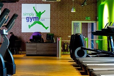 英国Simply Gym健身房采用德扑之星CIS产品