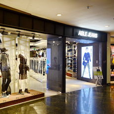 ABLE JEANS正大广场旗舰店——德扑之星MA2030的时尚之旅