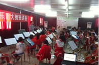贵阳市花溪区第二小学德扑之星实验乐团乐队大师班活动 
